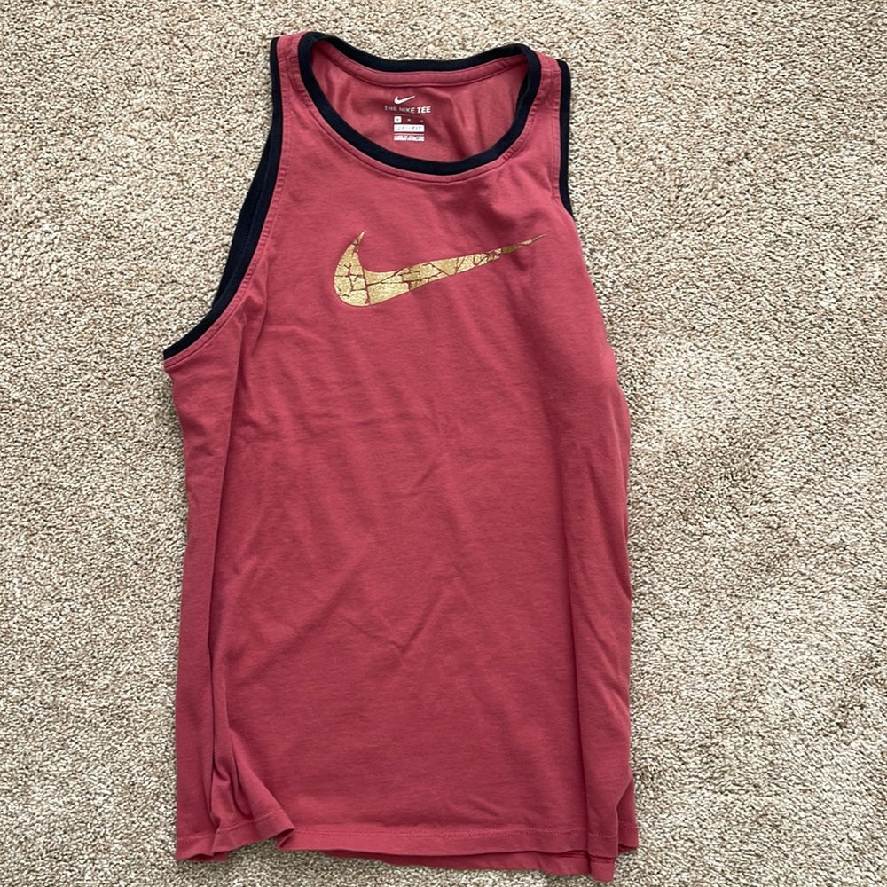 Nike crackle swoosh tank